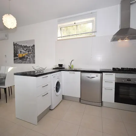 Villa In Alcobaca With Private Pool, Cleaning Included Villa